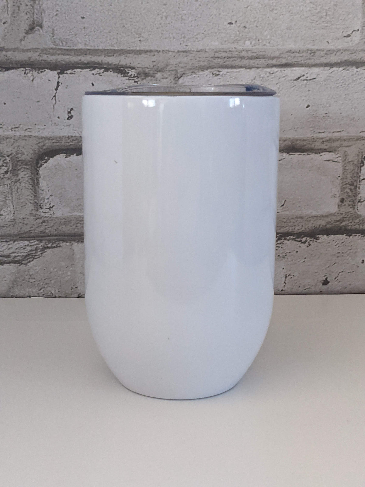 Straight White Wine Tumbler with closing lid